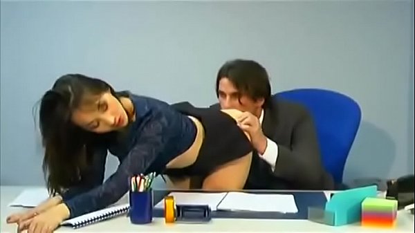 French Secretary - VidÃ©os de Sexe French secretary anal porn - Xxx Video - Mr Porno