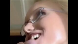 Film porno avec la mere quinse coince la main evier