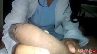 Médecin vilain sucer votre patient xvidoe avec