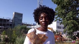 Hot fille noire ayant des relations sexuelles dans la chatte vidéos